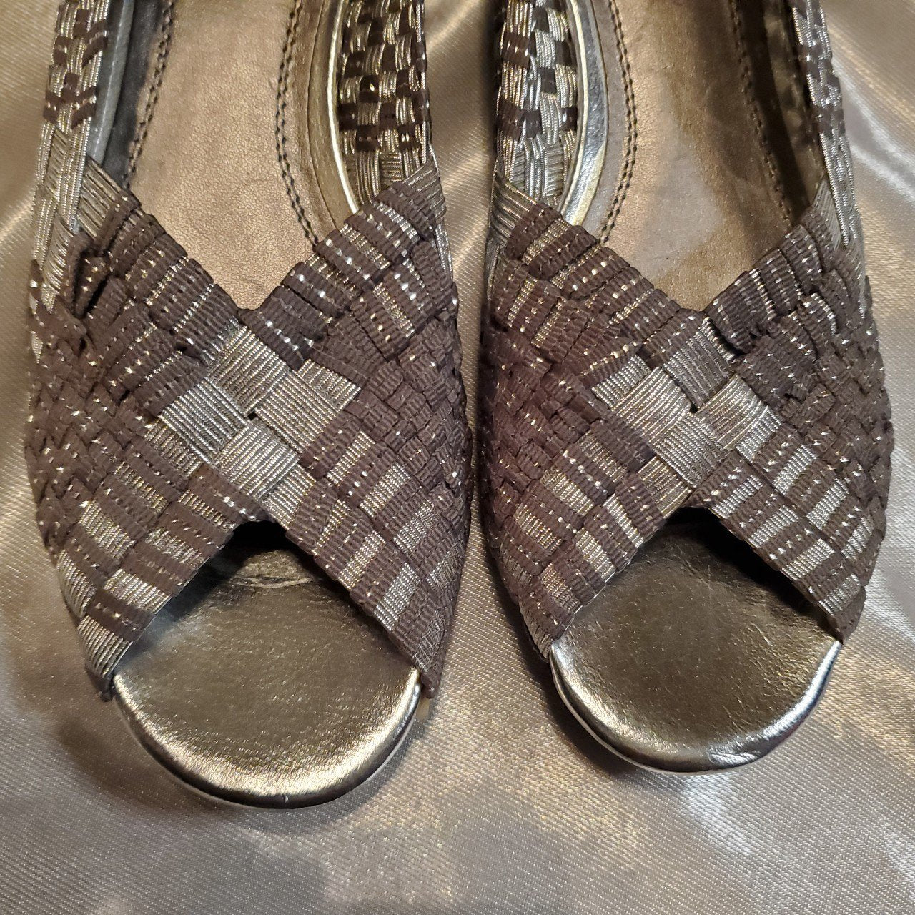 Vintage Silver Stretch Mesh Basketweave Peep Toe Flats